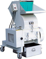 塑料破碎機(jī)2.2kw價格 塑料破碎機(jī)2.2kw型號規(guī)格